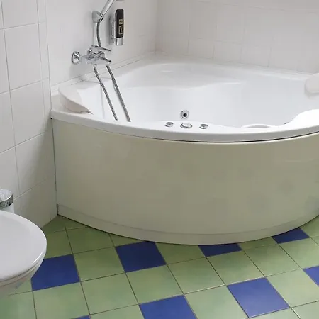 A Restaurace Lemberk Gasthof Jablonné v Podještědí