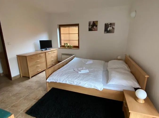 A Restaurace Lemberk Guest house